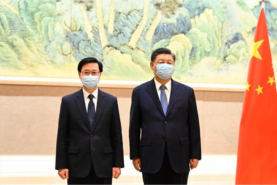 Chủ tịch Trung Quốc Tập Cận Bình thăm Hong Kong