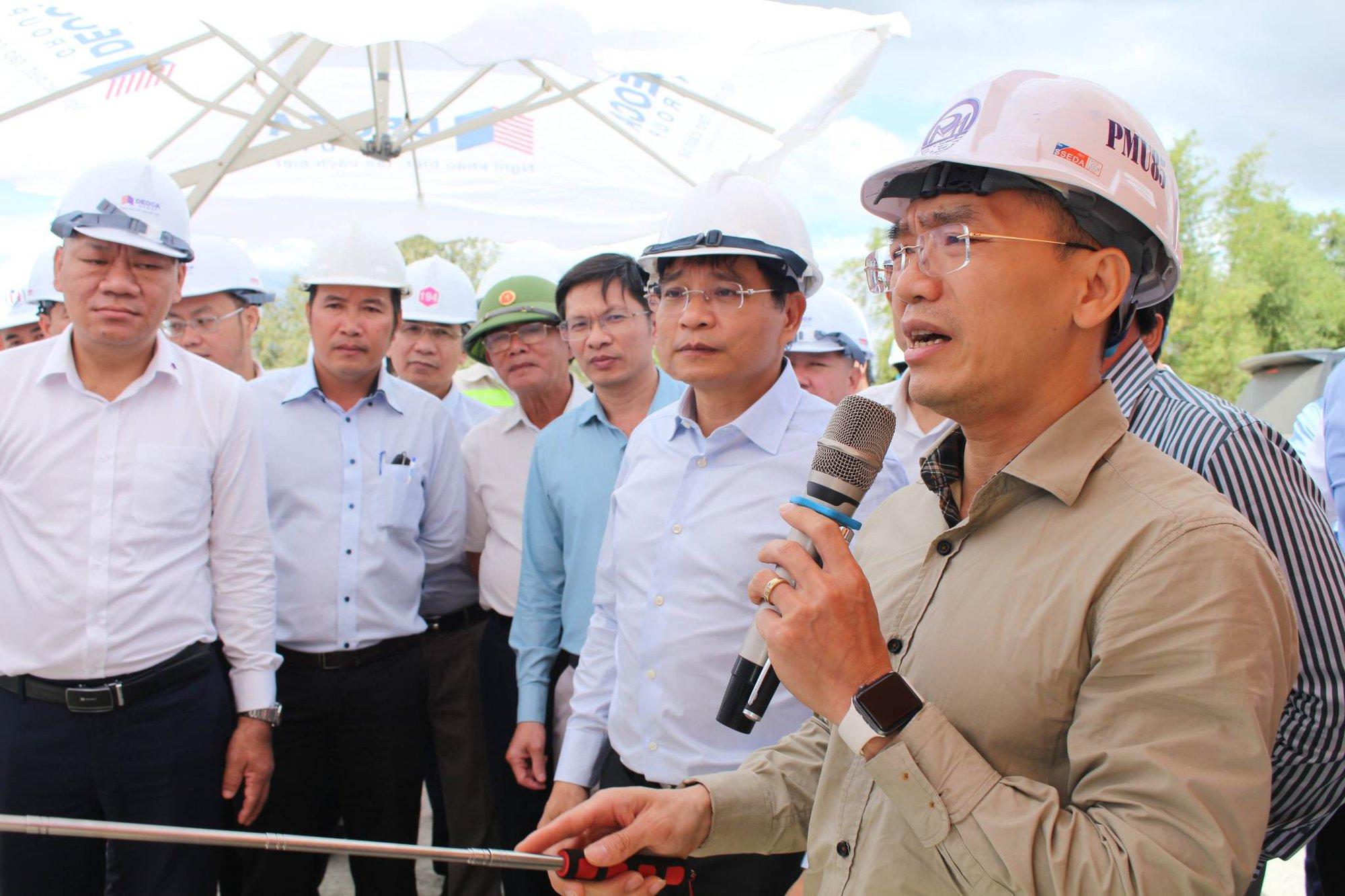 Công ty 194 cam kết tăng tốc bù tiến độ dự án cao tốc Cam Lâm - Vĩnh Hảo - Ảnh 1.